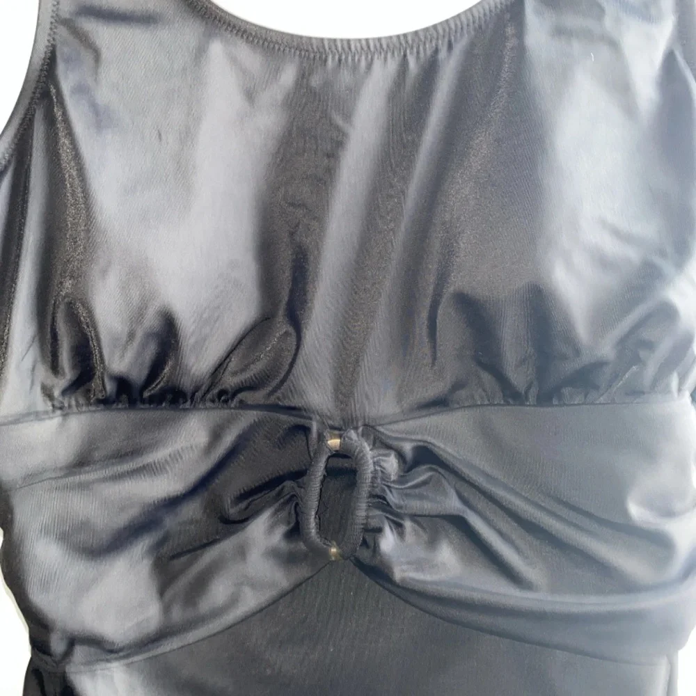 Lands End Women’s Size 14 Black‎ One Piece Swimsuit